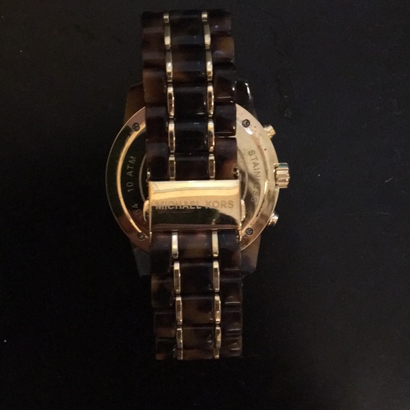 Michael Kors Tortoiseshell Women's Mk5805 Watch - Picture 2 of 4